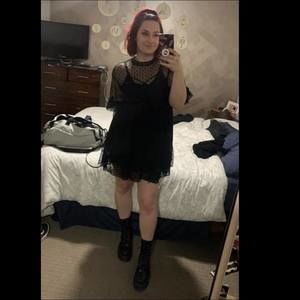 Meet your Posher, Sabrina